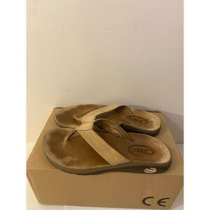 COPY - Chacos leather flip flops size 7